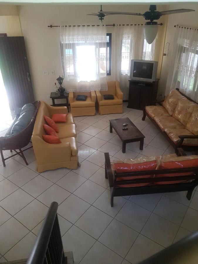 Belissima Casa Em Itauna A 300 Metros Da Praia Saquarema Extérieur photo